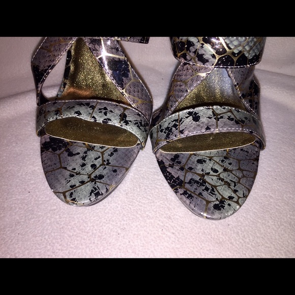 Michael Antonio Platform Stilettos - Picture 7 of 8